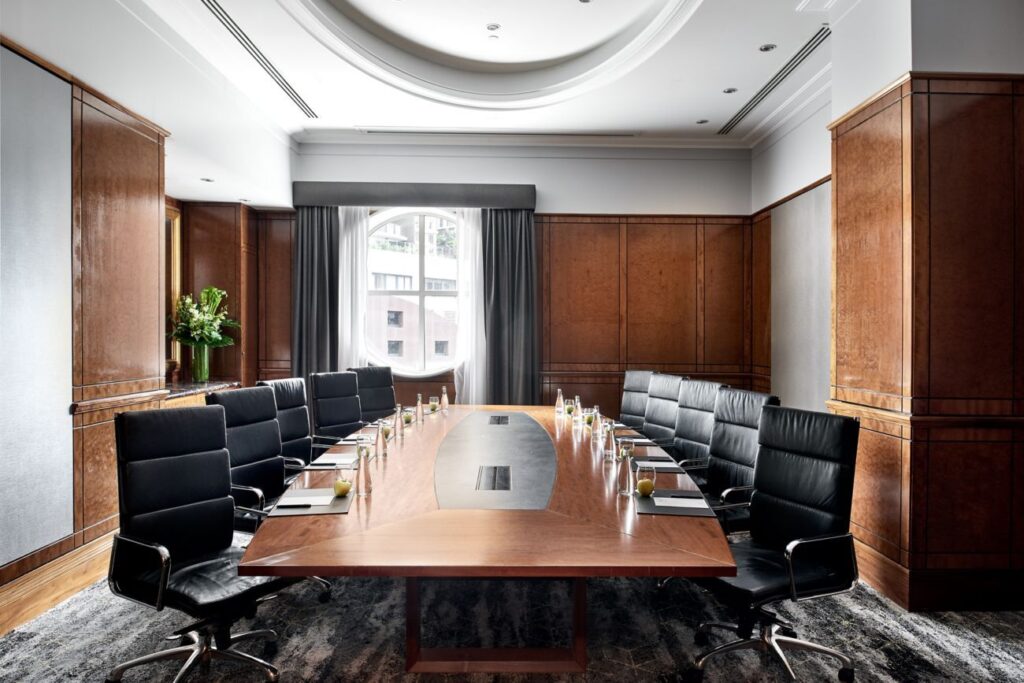 Brisbane Marriott Hotel (3) Microhire-Marriott-Brisbane-Boardroom-AV