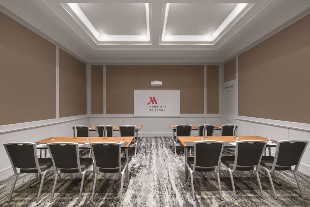 Brisbane Marriott Hotel (8) Microhire-Marriott-Brisbane-Meeting-AV