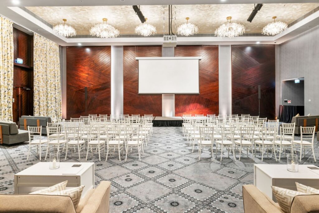 Fiji Marriott Resort Momi Bay (1) Microhire-Marriott-MomiBay-Conference-AV