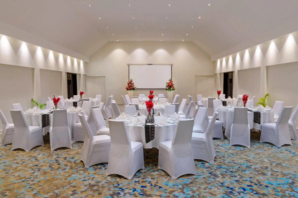Sheraton Resort & Spa Tokoriki Island (2) Microhire-Sheraton-Fiji-Tokoriki-Island-Conference-AV
