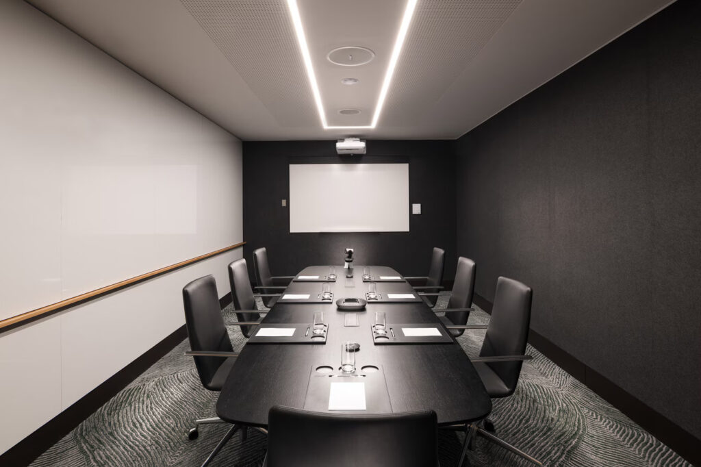 The Westin (4) Microhire-TheWestin-Brisbane-Boardroom-AV
