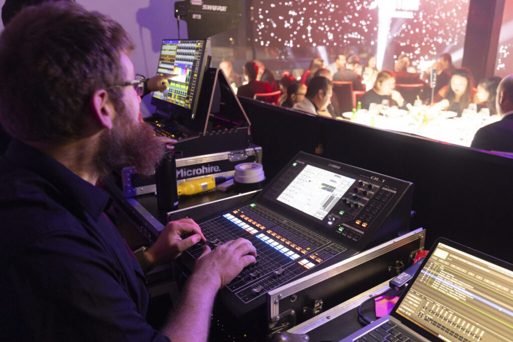 Microhire-PierOne-Sydney-Harbour-Audio-Visual