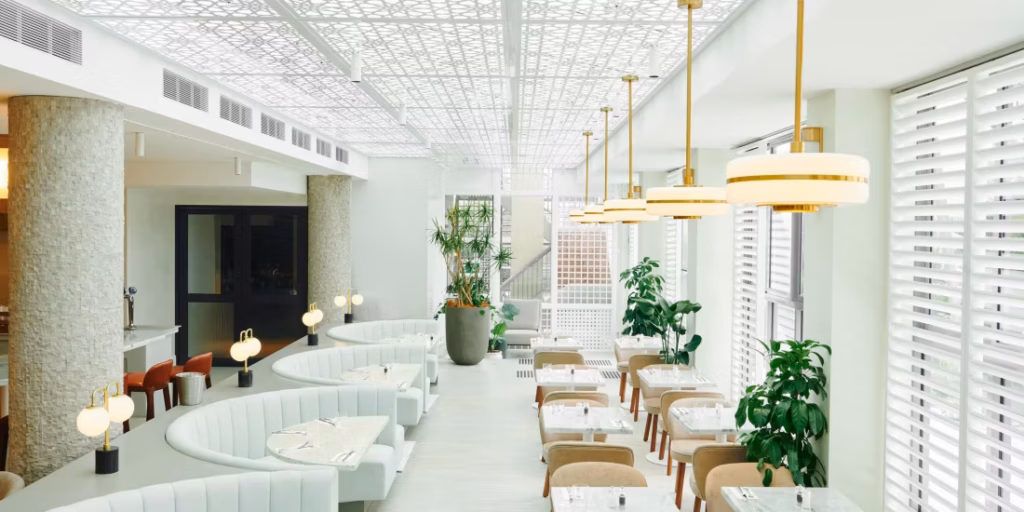 crowne-plaza-coogee-6310170140-2x1